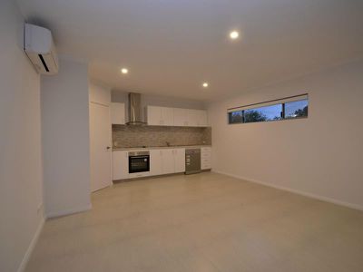6 / 3 Morago Crescent, Cloverdale