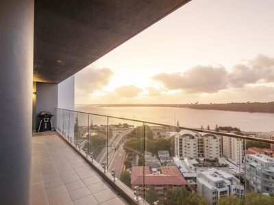 1807 / 1 Harper Terrace, South Perth