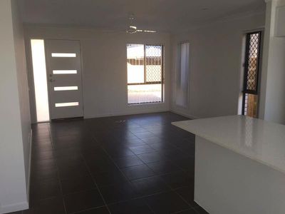 15 / 300 Redbank Plains Road, Bellbird Park