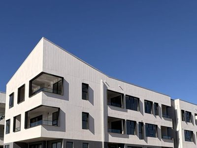 214 / 3-5  Panama Drive, New Port