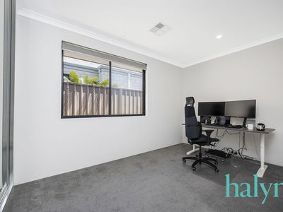 28A Valentine Avenue, Dianella