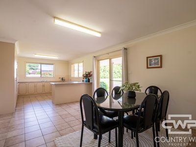 19 Potter Parade, Glen Innes