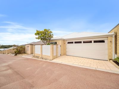 25 Lower Keys Drive, Clarkson
