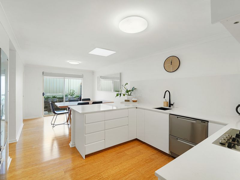 1 / 75 Dover Road, Scarborough