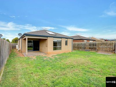 17 Boulderwood Court, Kurunjang