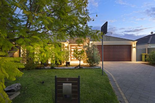 9 Archdale Loop, Piara Waters