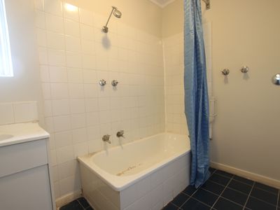 1 / 25 Gardiner Road, Clayton