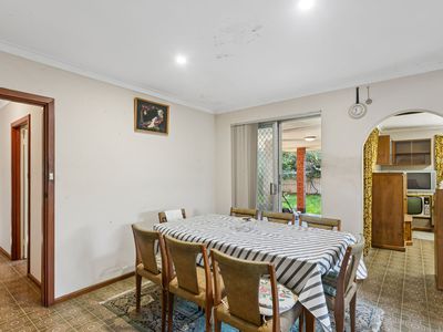 33 Avocet Road, Stirling