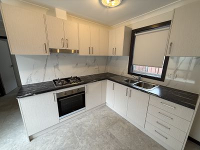 10A Stockton Avenue, Moorebank