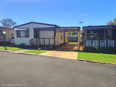 40 / 278-280 PRINCES HIGHWAY, Bomaderry