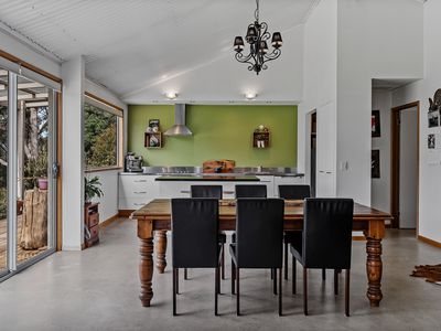 15 Pine Lodge Road, Glen Huon