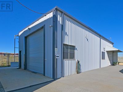 2 / 8 Erceg Road, Yangebup