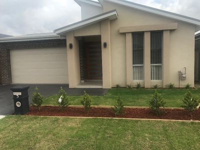 5 Beetson, Gledswood Hills