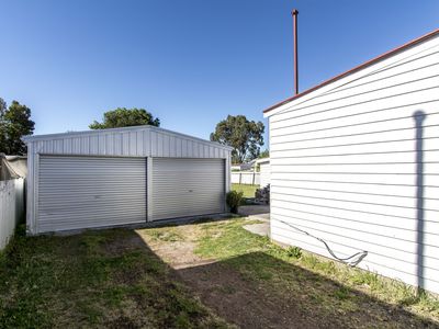 53 Lynott Street, Horsham