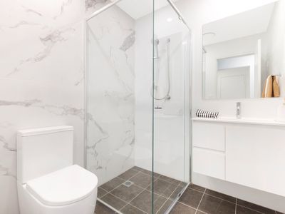 220 / 42 Armbruster Avenue, North Kellyville