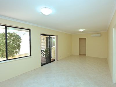 19B Escot Road, Innaloo