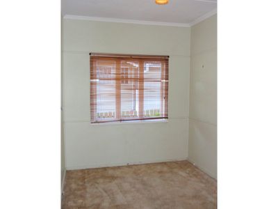 15 Heather Street, Silkstone
