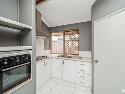 32 Gochean Avenue, Bentley