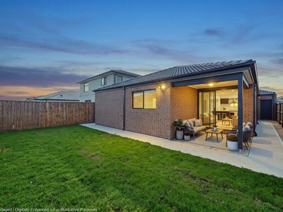 5 Akron Street, Manor Lakes