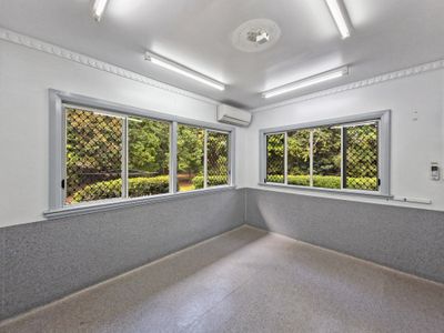 1 Tolga Road , Atherton