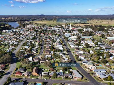 16 James Street, Wauchope