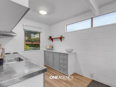 4 / 12 Thornley Street, Titahi Bay