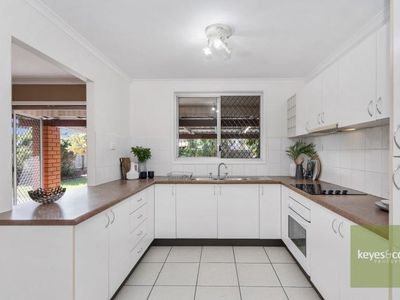62 Garden Grove Crescent, Kirwan