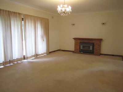 27 Craiglands Avenue, Gordon
