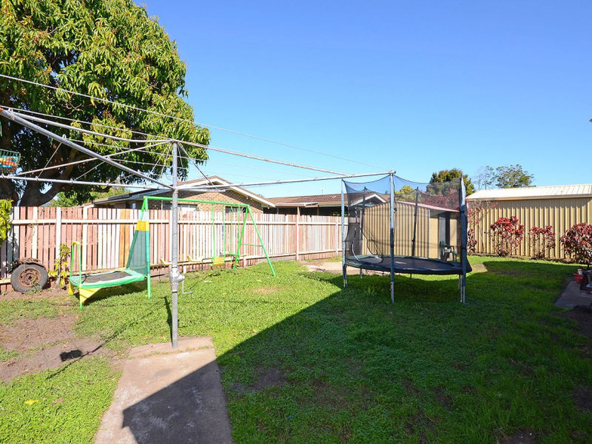 6 TURRUM STREET, Scarness