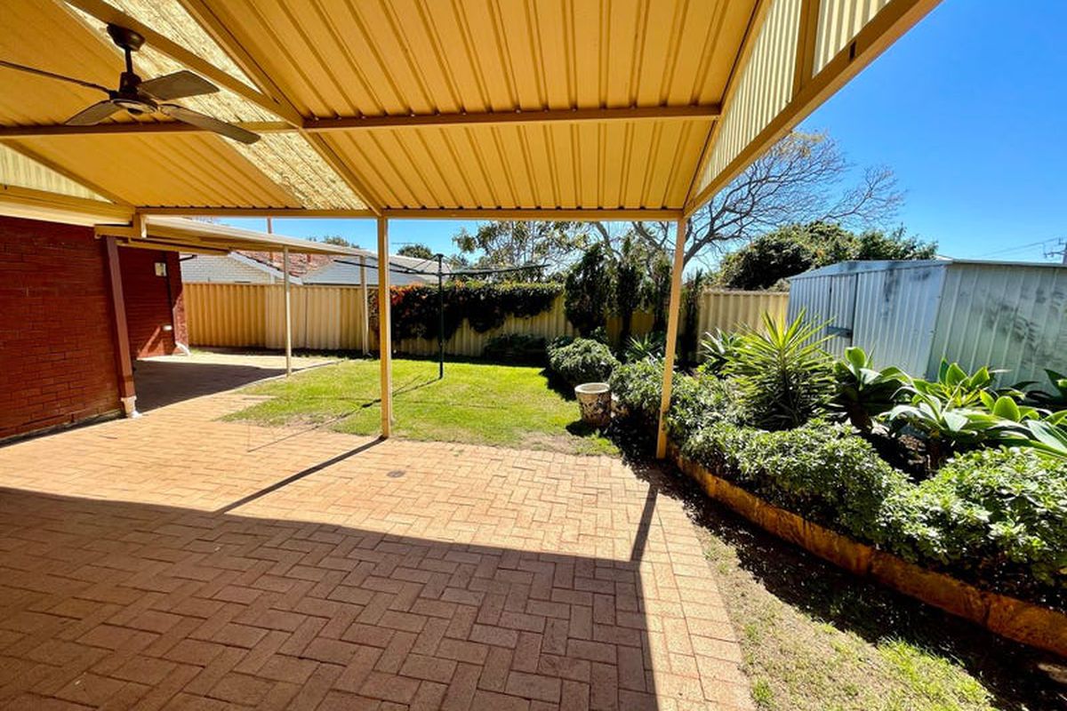 22 Hollis Street, Samson