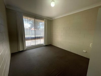 7A Newcombe Court, Dubbo