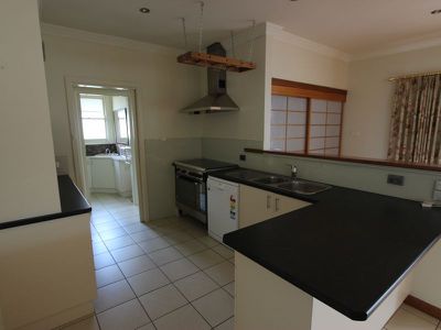 6 Roscommon Place, Herne Hill