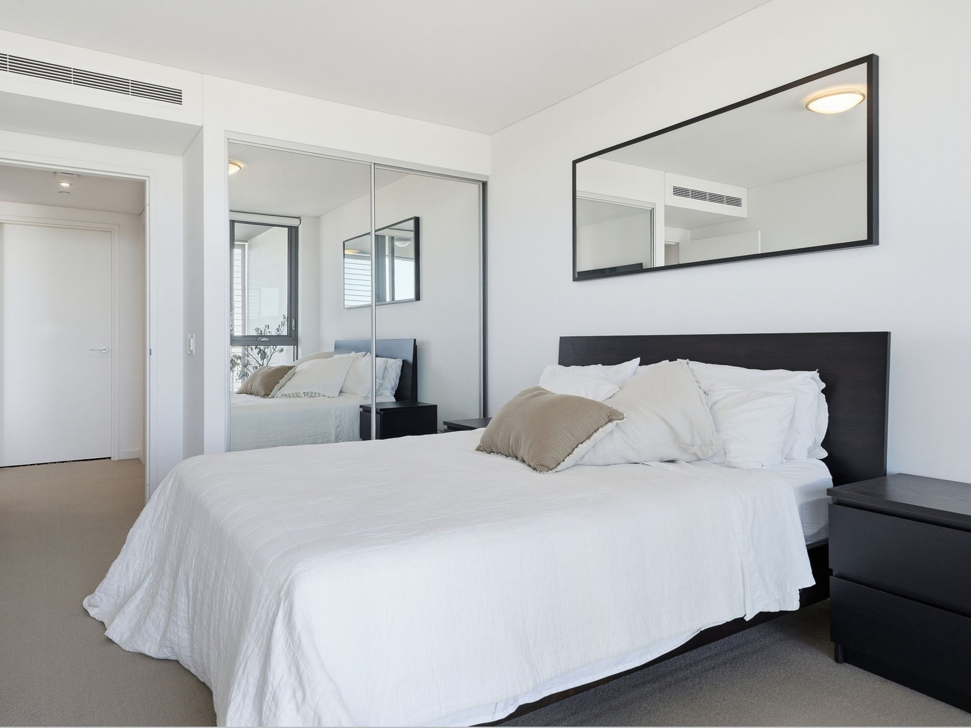 1401 / 96 Bow River Crescent, Burswood