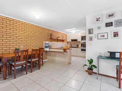 2 / 55 Rowes Road, Werribee