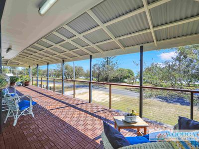 104 Esplanade, Woodgate