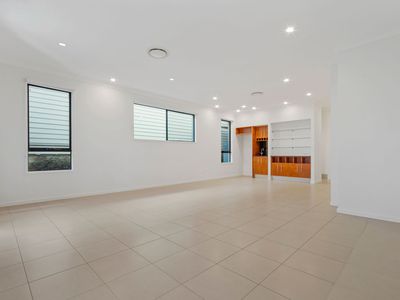 3 / 35 Tullylease Place, Chermside West