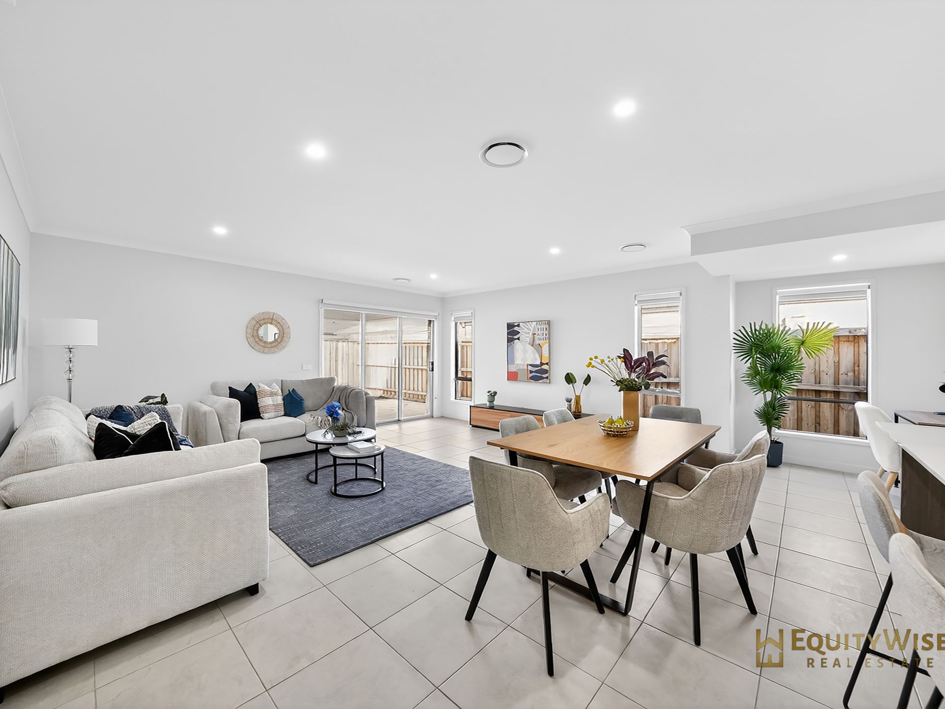 7 Homecrest Crescent, Wyndham Vale