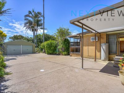 37 Caves Beach Road, Caves Beach