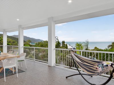 8 Blackcurrant Drive, Hideaway Bay