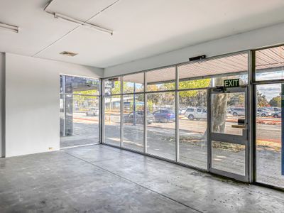 2282 Albany Highway, Gosnells