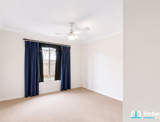 Endless Potential in One of Old Tewantin's Most Desirable Streets image 9