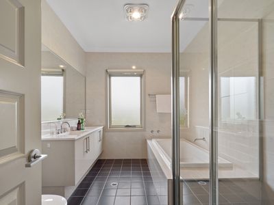 15-17 Matilda Lane, Glenfield