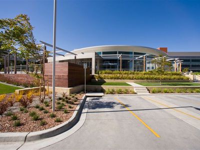 EQ 4 / 70 Kent Street, Deakin
