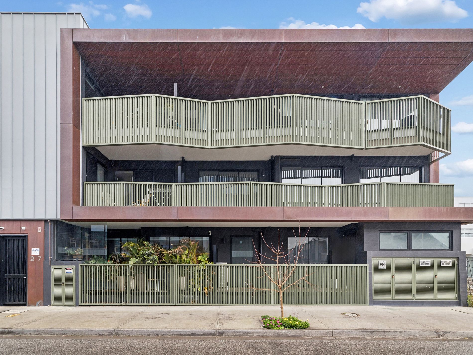 102 / 27 Aitken Street, Williamstown