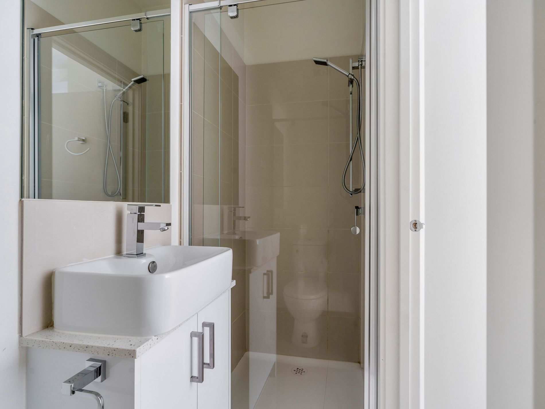 6 / 166 Waterloo Road, Oak Park