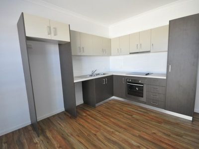 1 / 5 Trotman Avenue, Newman