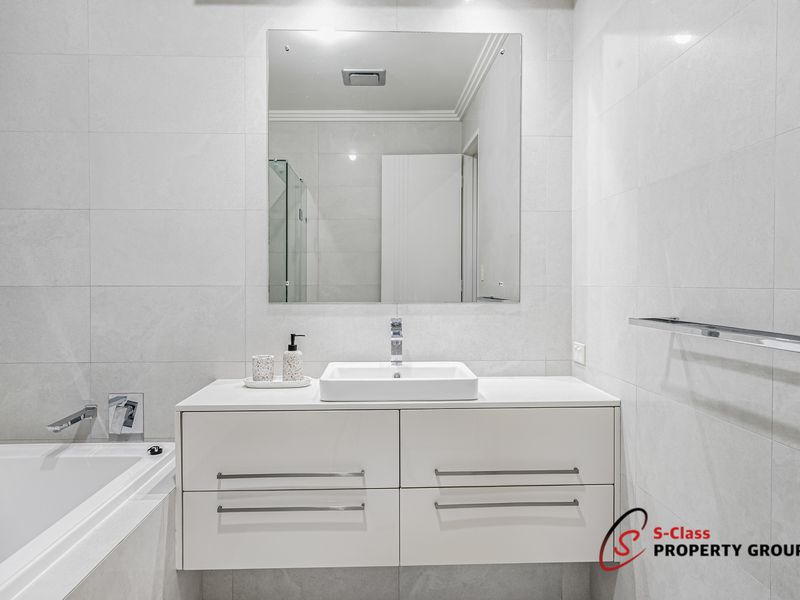 77 Hope Avenue, Salter Point