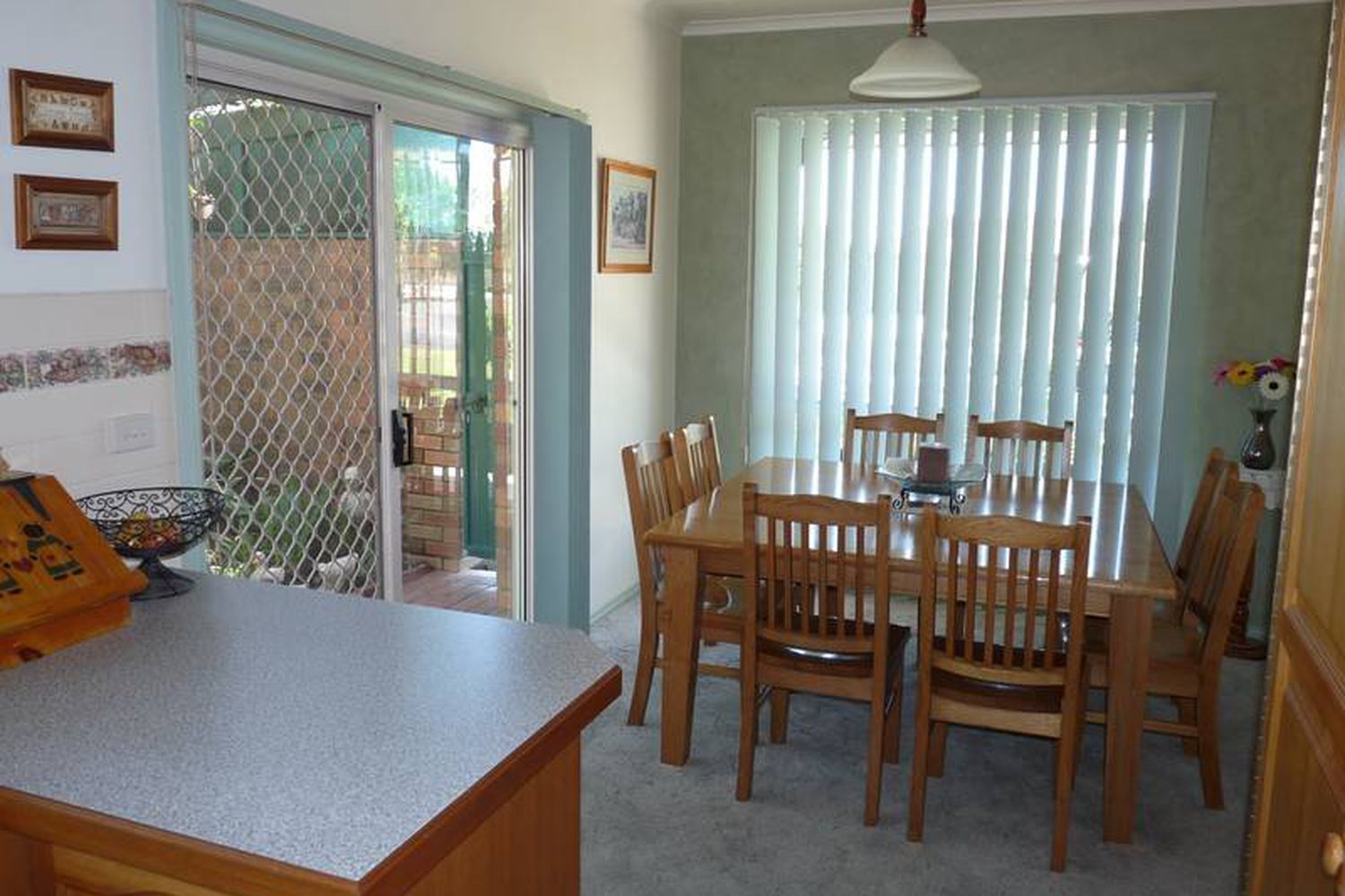 5 Clover Court, Horsham