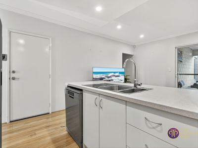 3 / 15 Belcastro Way, Madeley