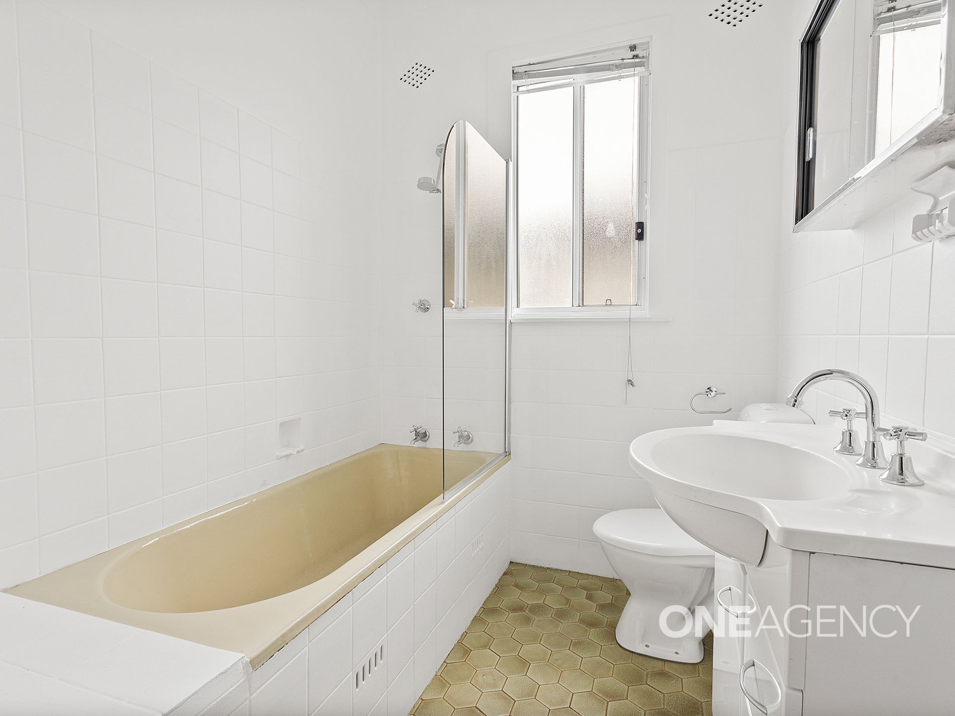 86B Auburn Street, Wollongong